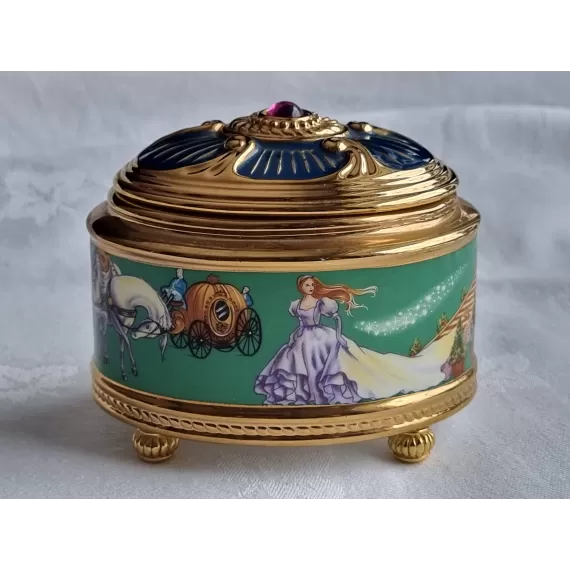 Smykkeskrin i porselen, Cinderella, Askepott med spilledåse, fra Faberge