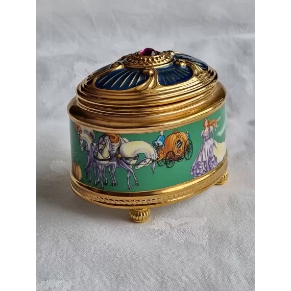 Smykkeskrin i porselen, Cinderella, Askepott med spilledåse, fra Faberge