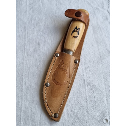 Flott, antatt mora kniv med spesiell, men ukjent logo / Skinn slire