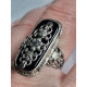 Smekker ring i 830 sølv, med sort onyx stein og flott pynt over, strl 56
