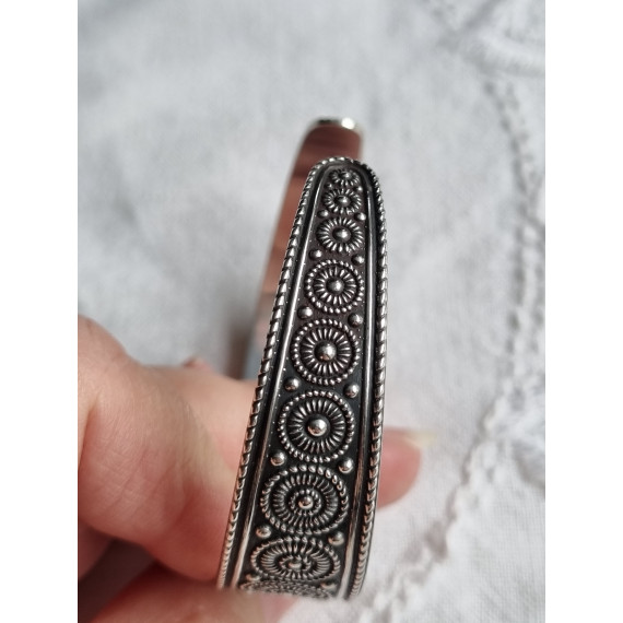 Vintage, eldre sølv armbånd, armring med norrønt motiv, fra Elvik