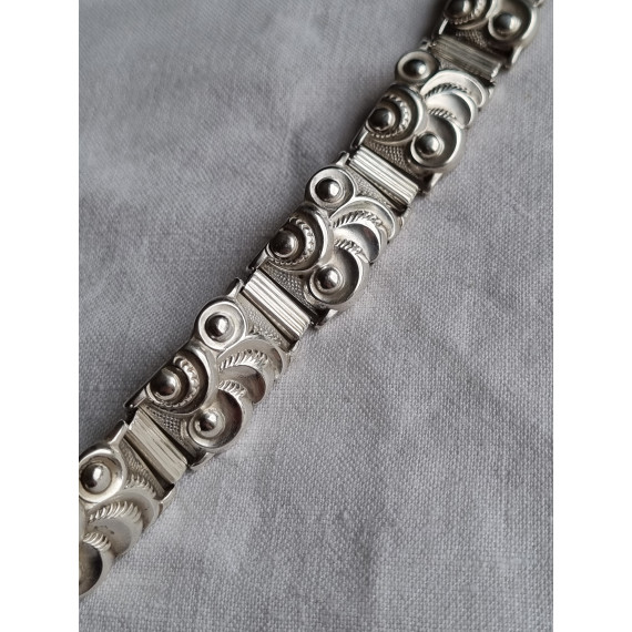 Nydelig leddet armbånd i 830 sølv, fra David-Andersen, fra 1940-tallet