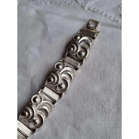 Nydelig leddet armbånd i 830 sølv, fra David-Andersen, fra 1940-tallet