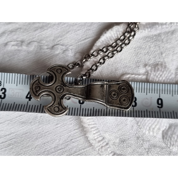 Espeland Snorre kors med ertekjede, anheng Fibula