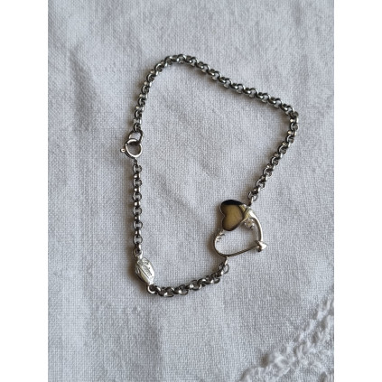 Armbånd sølv farget, med hjertedekor, hjertesmykke, ca 18 cm