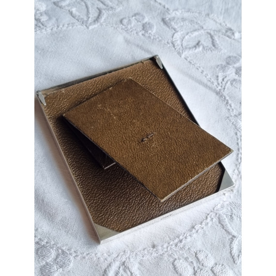 Håndhamret ramme i 830 sølv, ca 10 x 12 cm