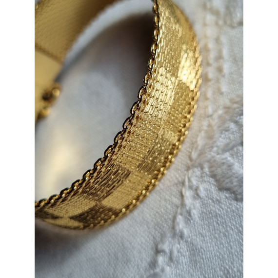 Smekkert gull farget armbånd, mursteins armbånd, med detaljer