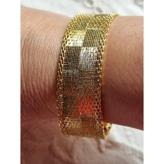 Smekkert gull farget armbånd, mursteins armbånd, med detaljer