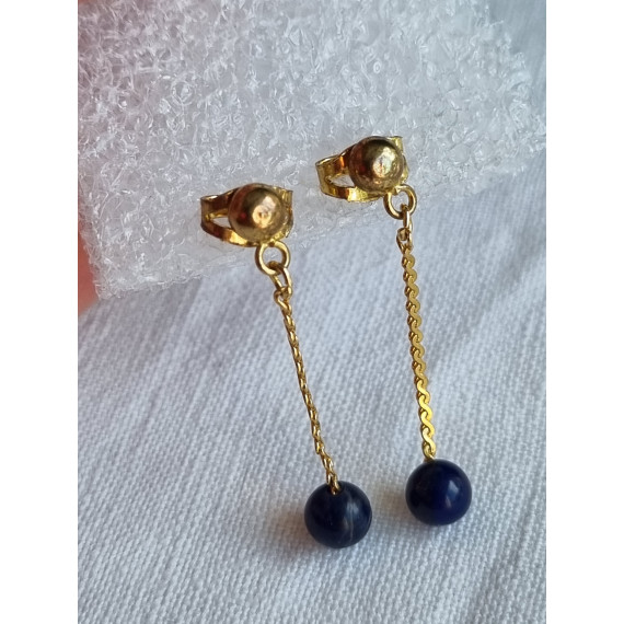 Nydelig par øredobber, med ekte lapis lazuli stein kuler