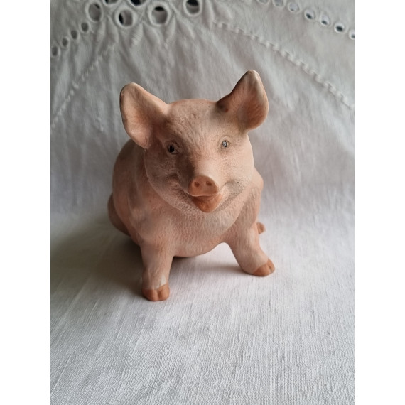 Herlig, mellomstor porselens figur, en sittende gris