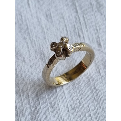 Flott ring i 18K hvitt gull, diamantring, strl 52,5, vekt 5,4 gram