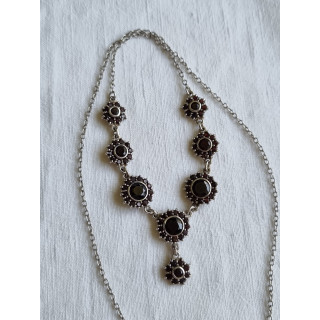 Nydelig hals collier smykke i 925 S, med granater, ca 46,5 cm, eller 44,5 cm langt