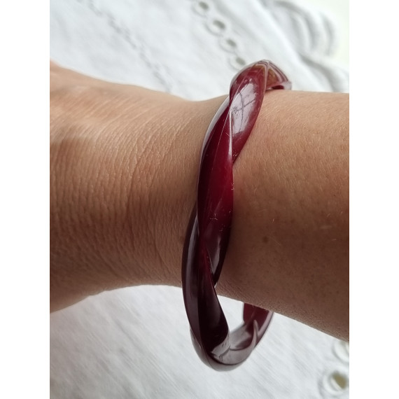 Ubrukt armbånd fra 1980 til 1990-tallet, burgunder, med vri form