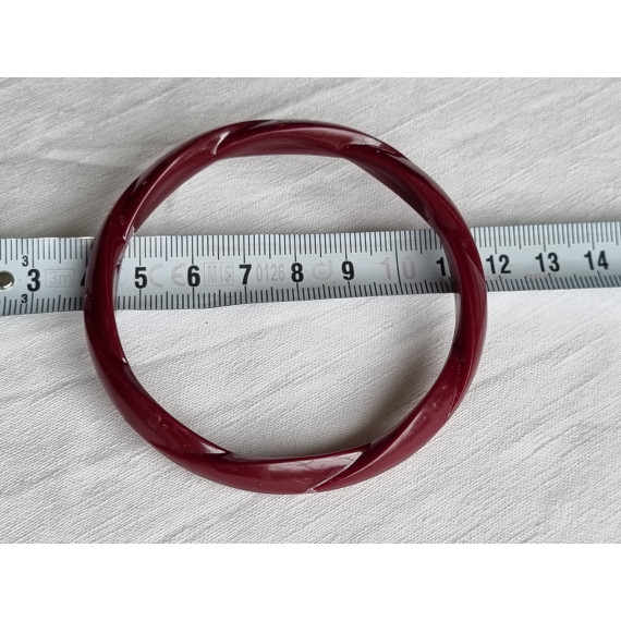 Ubrukt armbånd fra 1980 til 1990-tallet, burgunder, med vri form