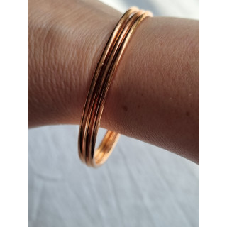 Tre kobber armbånd selges sammen