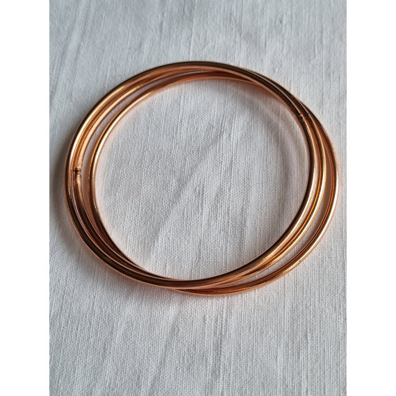 Tre kobber armbånd selges sammen