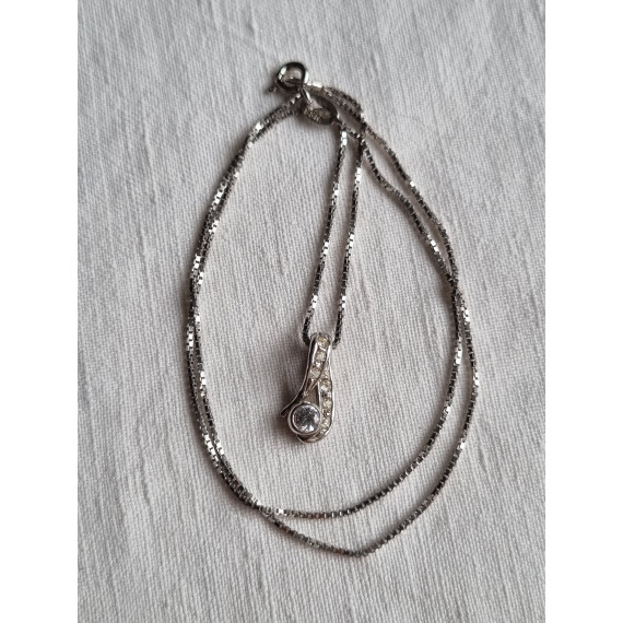 Anheng, klassisk diamant imitasjon, krystall i 925 S med kjede ca 41 cm langt