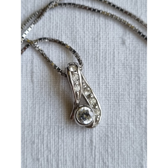 Anheng, klassisk diamant imitasjon, krystall i 925 S med kjede ca 41 cm langt
