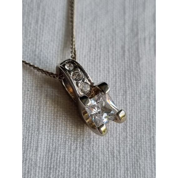 Sølv halskjede, ca 42 cm med anheng klassisk diamant imitasjon, krystall i 925 S