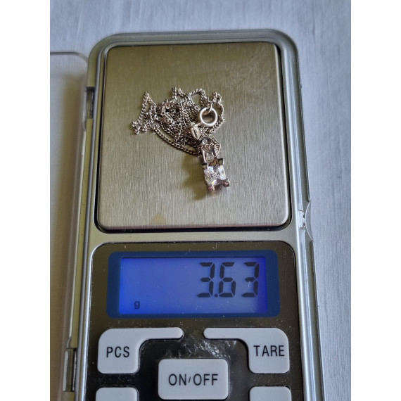 Sølv halskjede, ca 42 cm med anheng klassisk diamant imitasjon, krystall i 925 S
