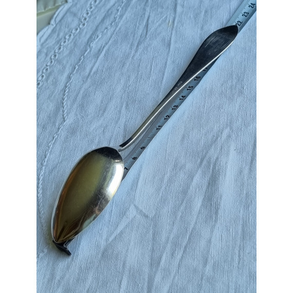 Antikk og lang suppeskje i egen antikk design, 21,8 cm, virkelig flott