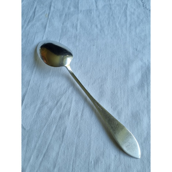 Antikk og lang suppeskje i egen antikk design, 21,8 cm, virkelig flott