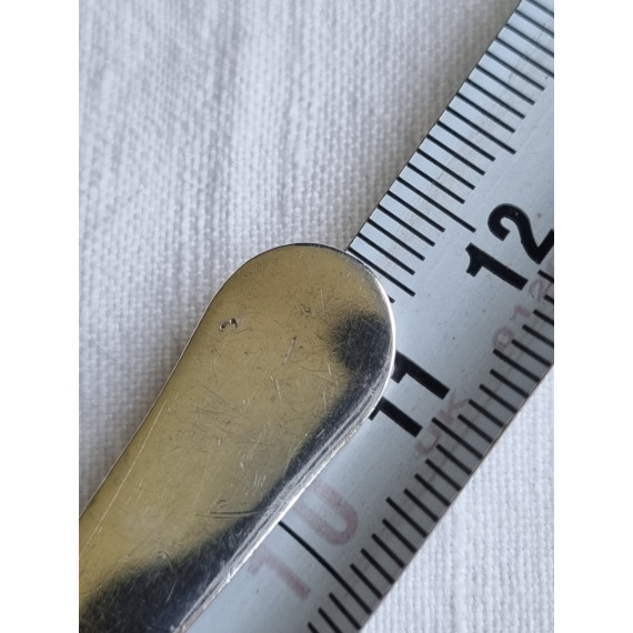 Tiur sølvskje, kaffeskje, ca 11,5 cm, helt særegen med gravert ku