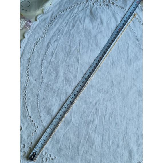 Nytt, ubrukt, forgylt og lekkert lenket halskjede, anhengslenke, ca 47 cm langt, 2 mm bredt