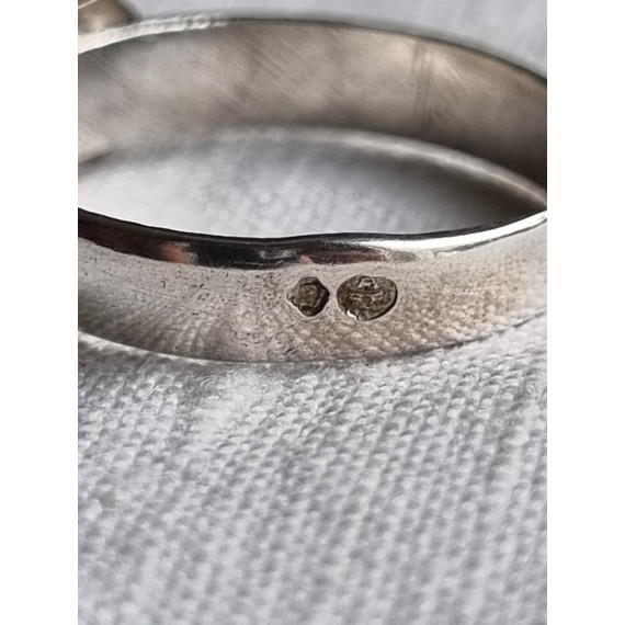 Enkel, og eldre ring i 830 sølv, signet ring