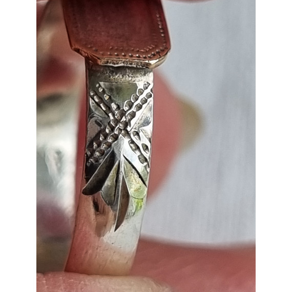 Enkel, og eldre ring i 830 sølv, signet ring