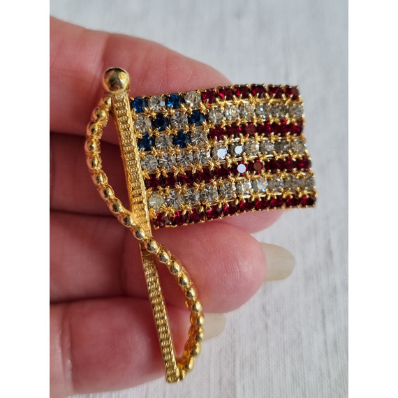 Rhinestone, nydelig smykkenål, selskapsnål med vakre strass steiner, Am flagg