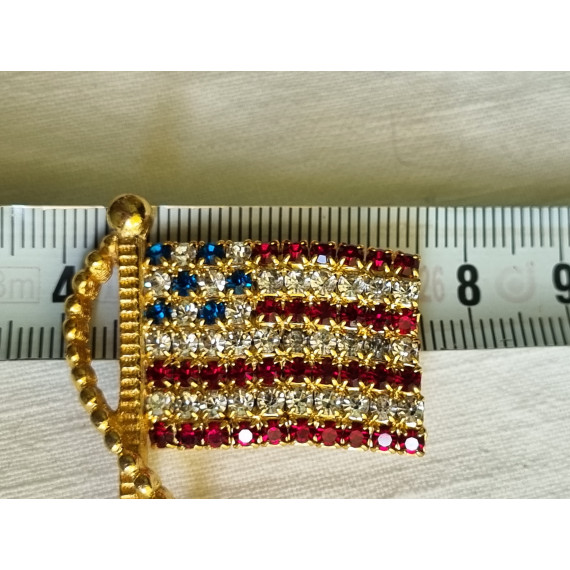 Rhinestone, nydelig smykkenål, selskapsnål med vakre strass steiner, Am flagg