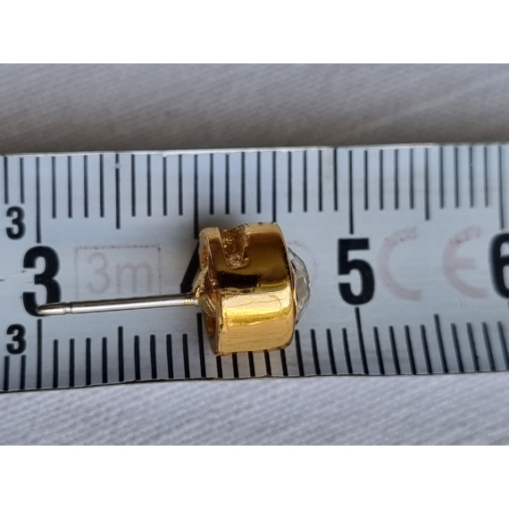 Nydelig par øredobber, gullfarget med imitert diamant