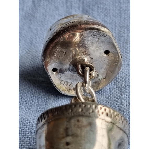 Fantastisk antikk filigran halsknapp i sølv, 1800-tallet, mrk 12L