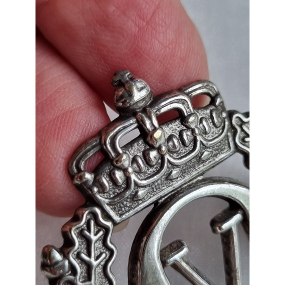 Forsvarets beret, luemerke OV, forsølvet, Ustemplet