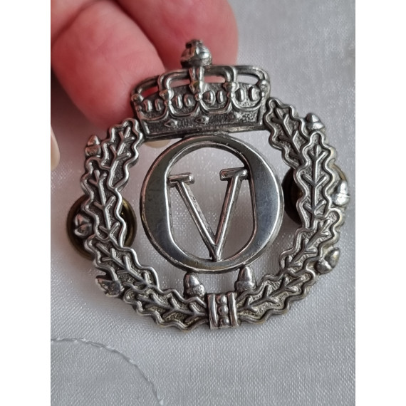 Forsvarets beret, luemerke OV, forsølvet, Ustemplet