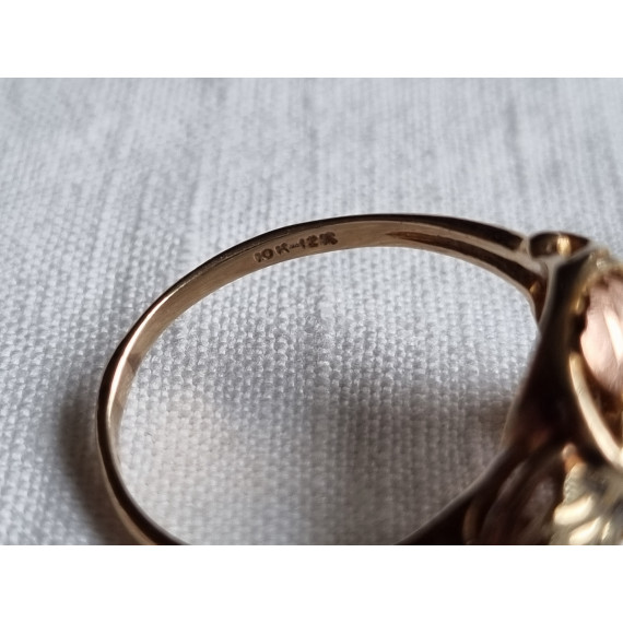Lekker Black Hills Gold ring i 10k - 12k gult gull, 3,2 gram, i strl 55,5