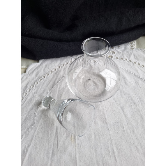 Ubrukt Hadeland Gilde snaps karaffel med eget glass
