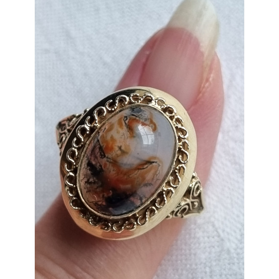 Vintage ring i 585 gult gull, strl 60, med flott cabochonslipt moseagat, 4,94 gram