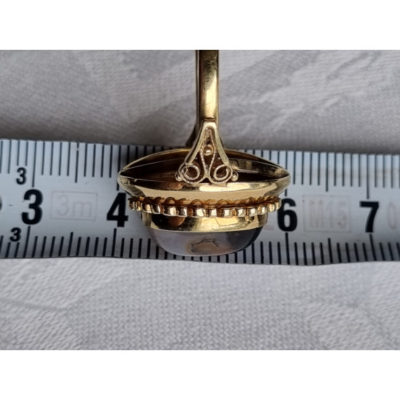Vintage ring i 585 gult gull, strl 60, med flott cabochonslipt moseagat, 4,94 gram