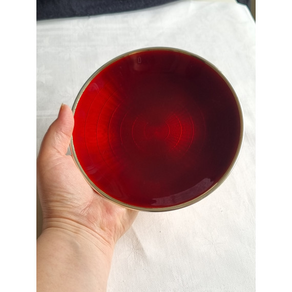 Vakkert sølv emalje fat, med diameter på 15,5 cm fra David-Andersen