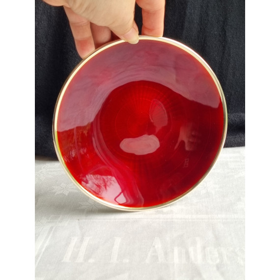 Vakkert sølv emalje fat, med diameter på 15,5 cm fra David-Andersen