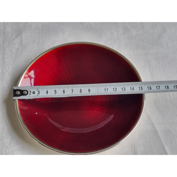 Vakkert sølv emalje fat, med diameter på 15,5 cm fra David-Andersen