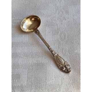 Opphøiet Rose saltskje, antikk variant, ca 6,5 cm, grav "A" og "16.08.25"