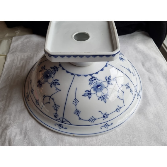 STORT stettefat i stråmønster, med diameter på 32,5 cm, H 15,2 cm