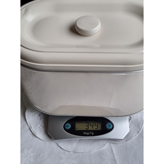 Stilren og nøytral brødboks med lokk, blikk, H 13 cm, L 25 cm, B 15 cm