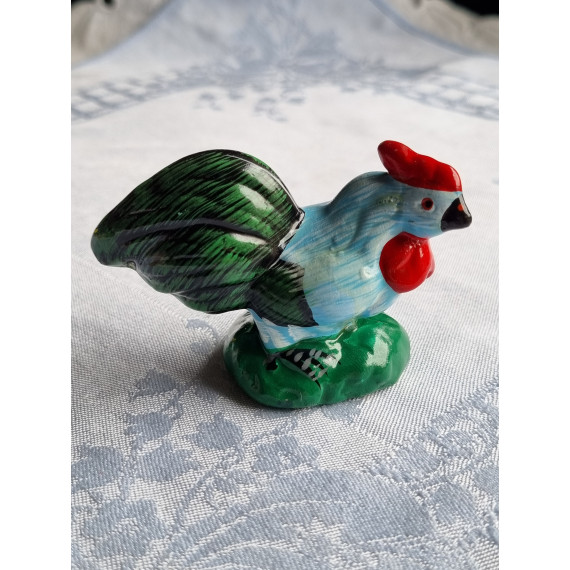 Malt keramikk, Blå hane, grønn stjert, grønn base