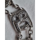 Langt ertekjede i sølv med norrøn maske-dekor, ustemplet, drøye 157 cm langt
