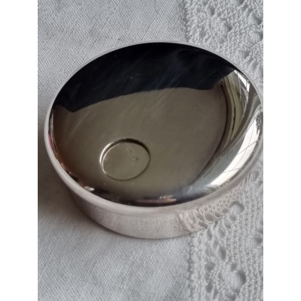 Pille eske i sølv, rund, med vridbar åpning, pilleetui i 925 sølv