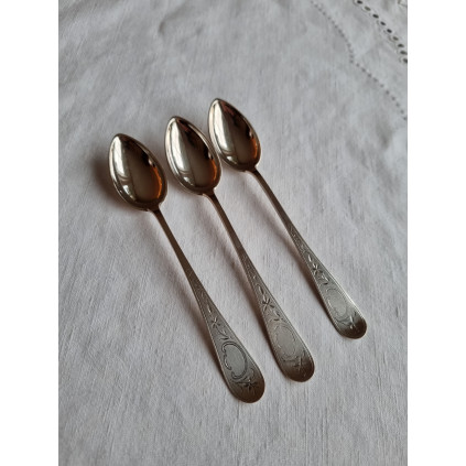 Tre nydelige sølvskjeer i antikk, egen design fra gullsmed, ca 13,4 cm lange